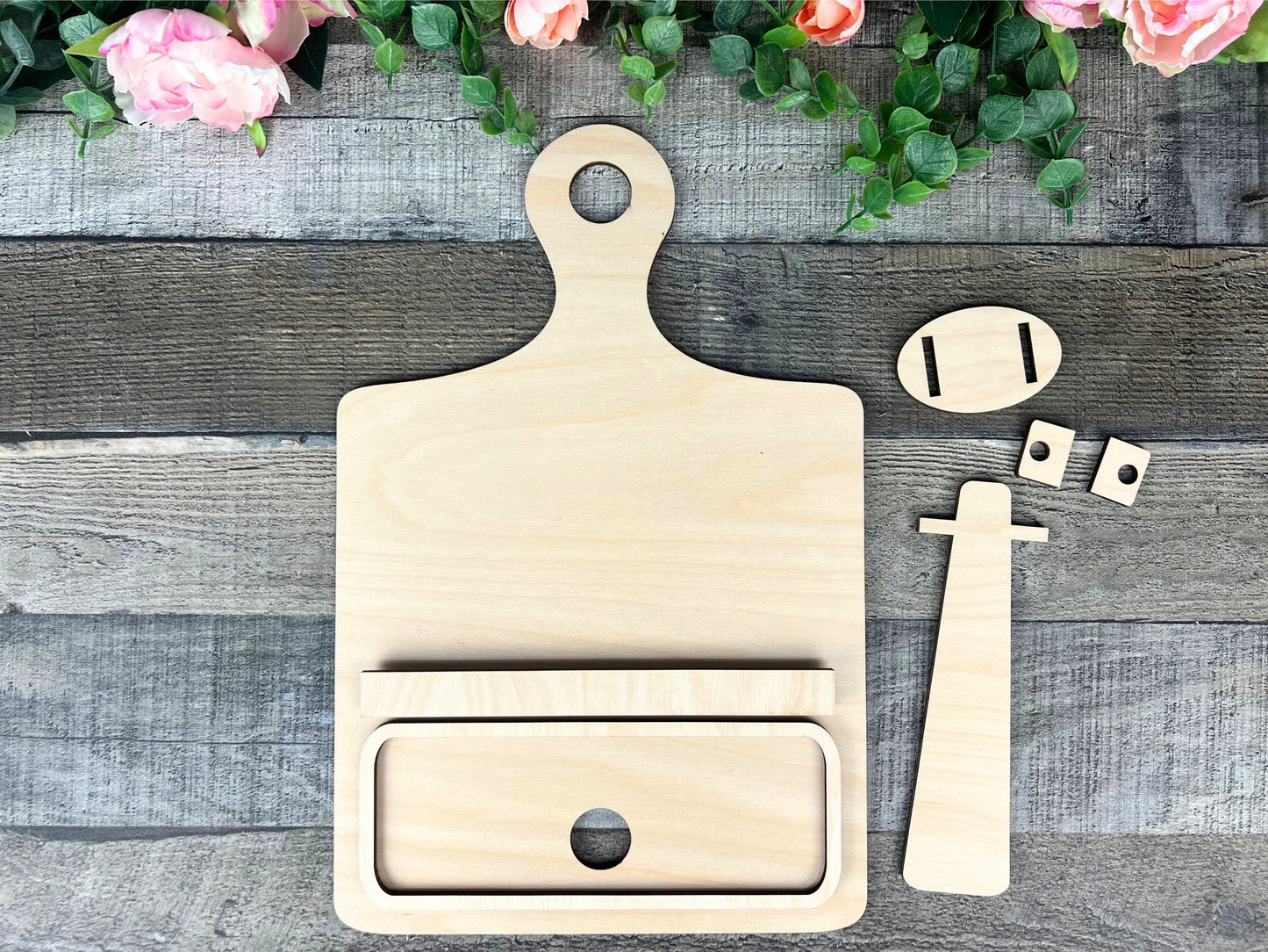 The Jackie Interchangeable DIY Breadboard Sign - Versatile Display Options
