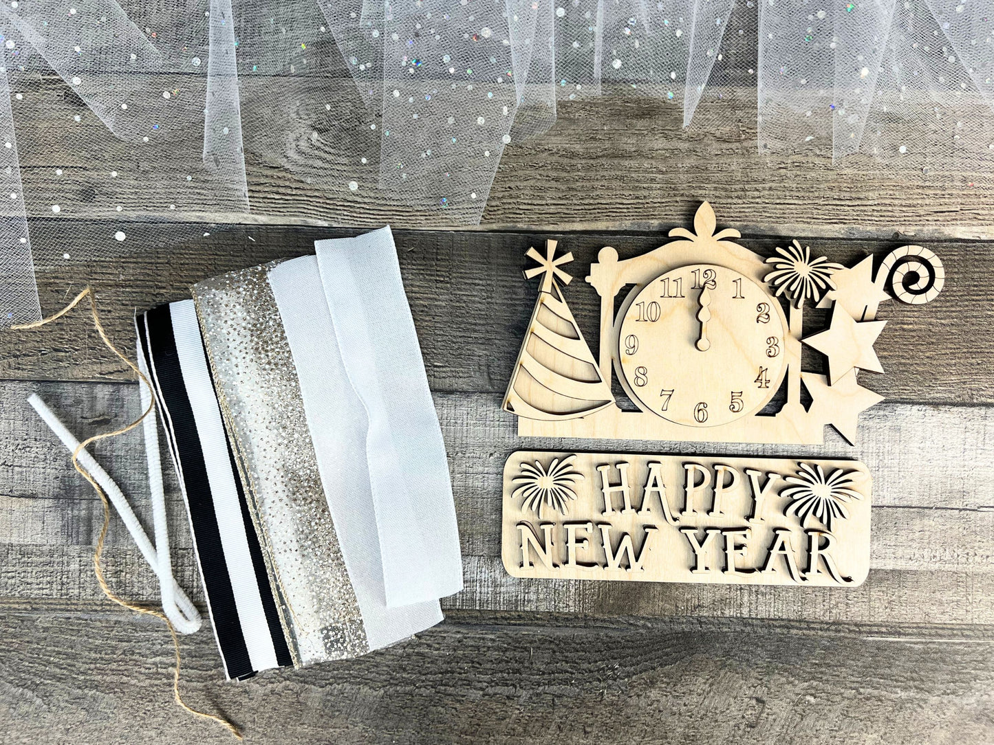 New Year's Eve DIY Attachment Pieces for Interchangeable Farmhouse Style 12" Round Sign