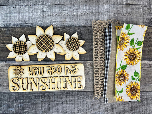 Sunflower DIY Attachment Pieces for Interchangeable Farmhouse Style 12" Round Sign